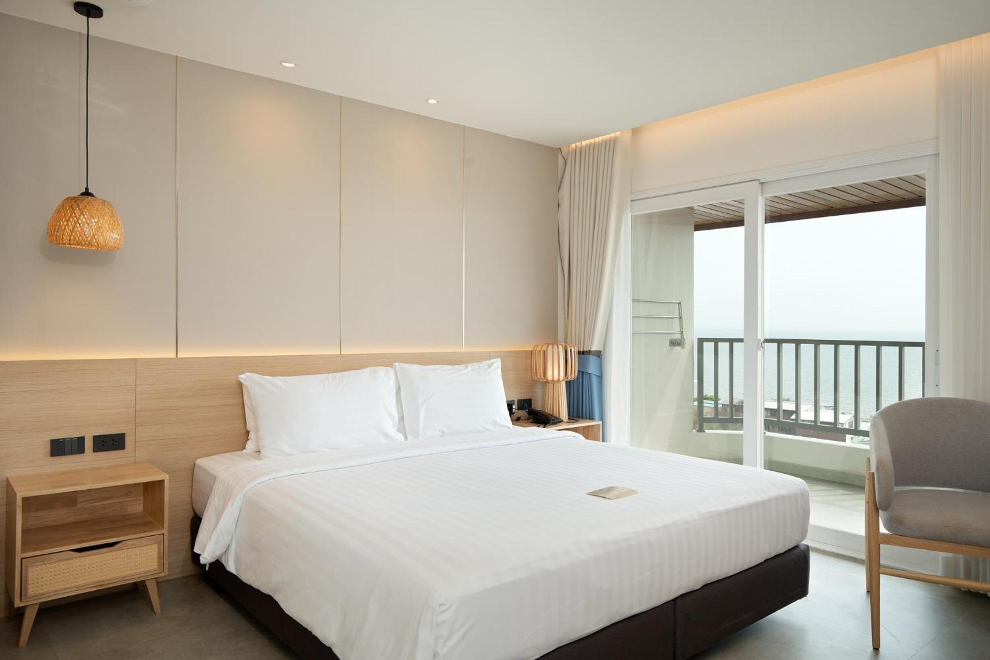 Jomtien Thani Hotel Екстериор снимка