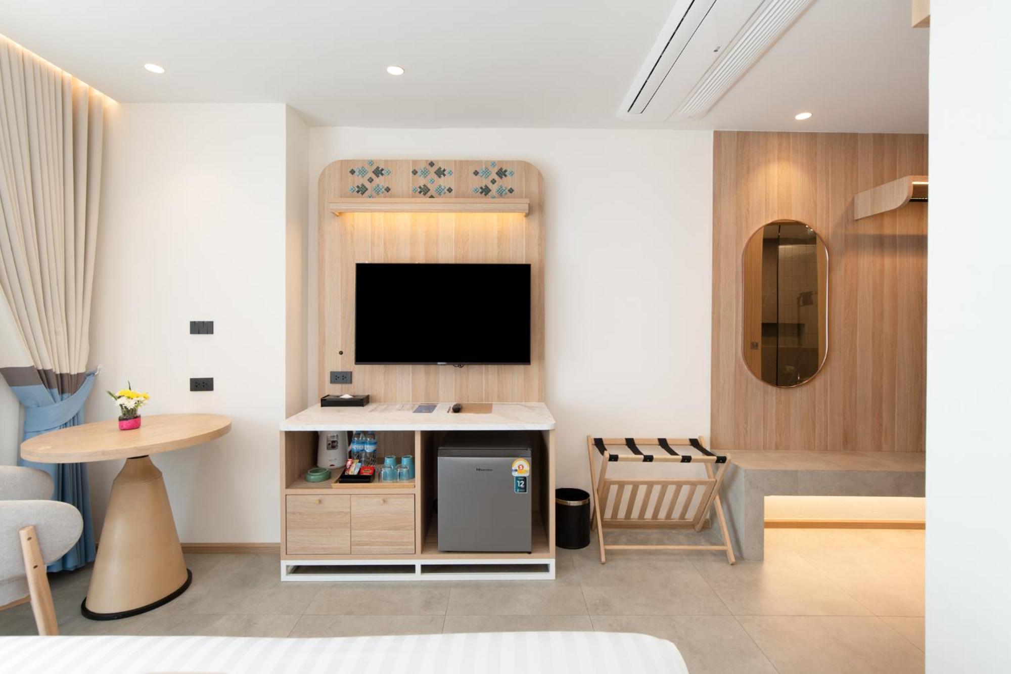 Jomtien Thani Hotel Екстериор снимка
