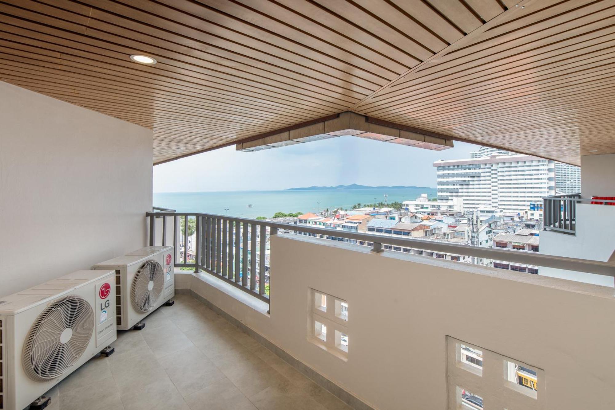 Jomtien Thani Hotel Екстериор снимка