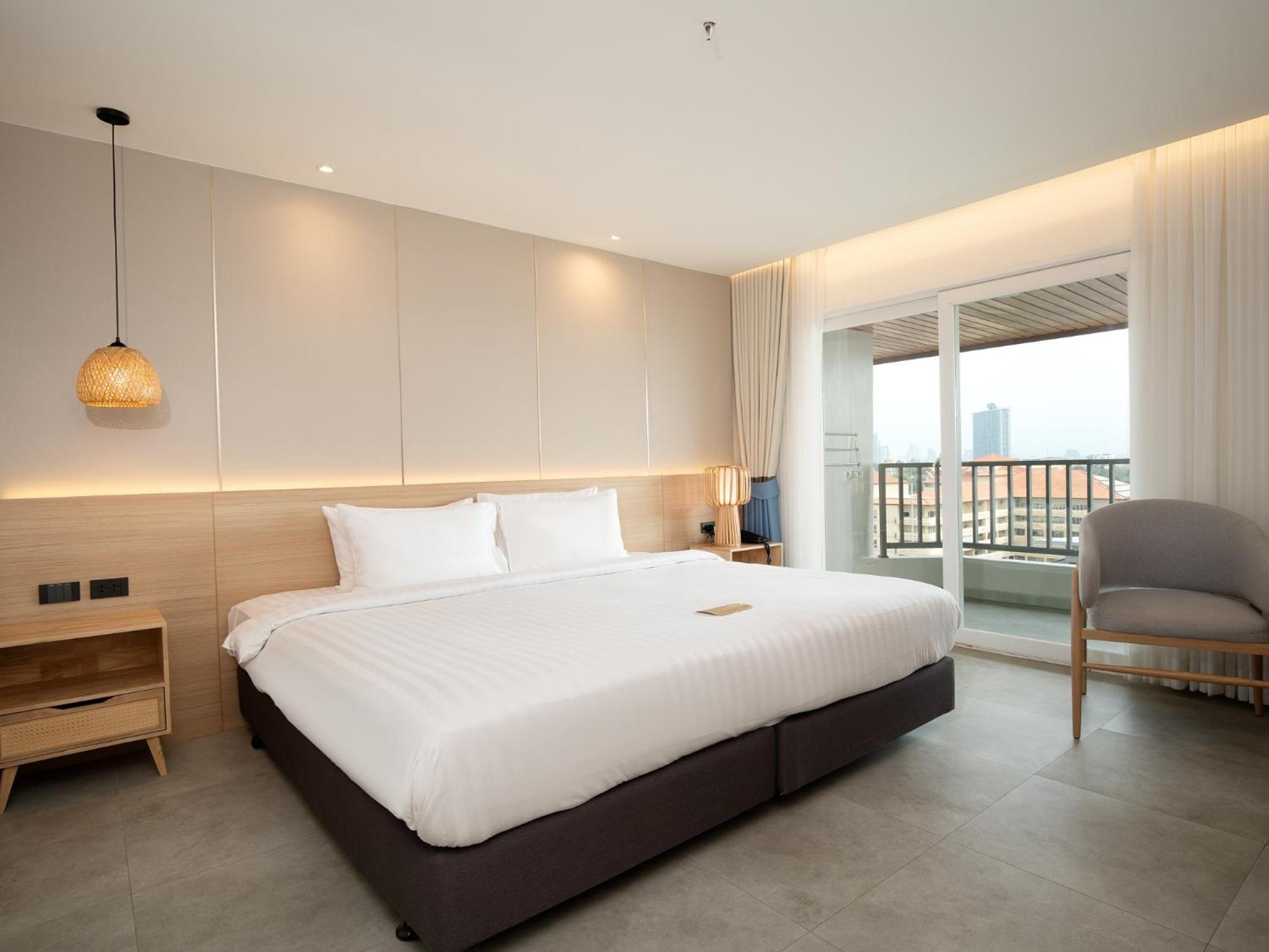 Jomtien Thani Hotel Екстериор снимка