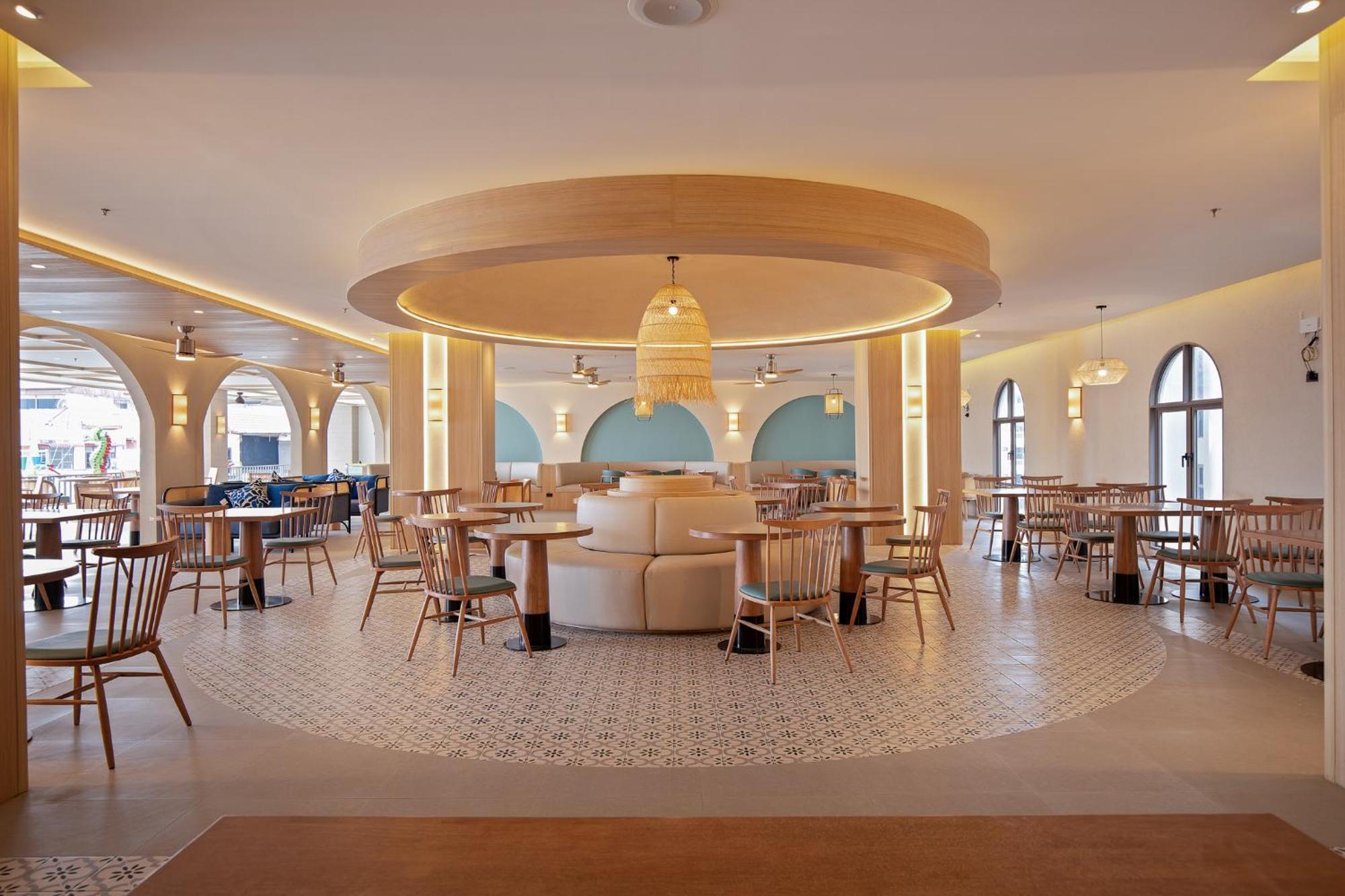 Jomtien Thani Hotel Екстериор снимка