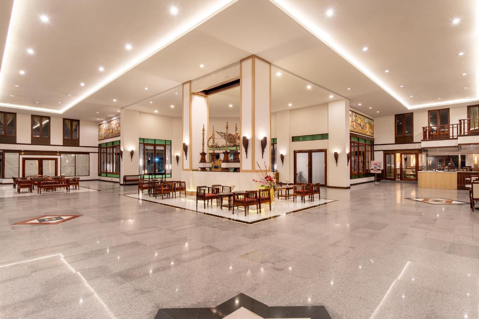 Jomtien Thani Hotel Екстериор снимка